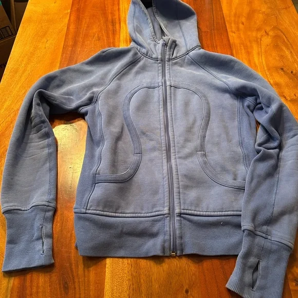 lululemon athletica Women's Blue Scuba Hoodie - Picture 2 of 8
